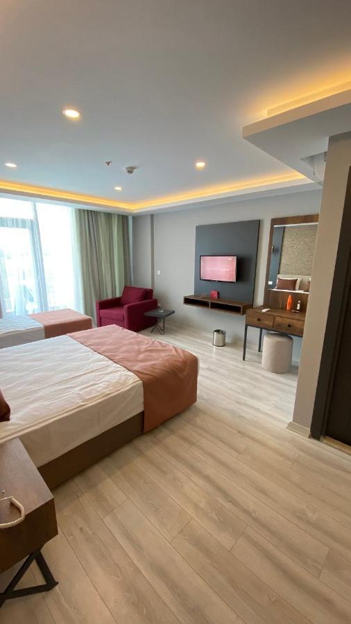 Lavia Hotels Lara Antalya Exterior photo